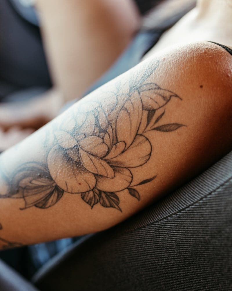 Black & grey tattoo